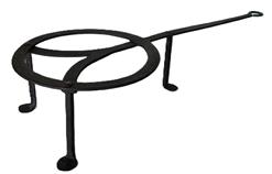 K157B Wrought iron tall Footed Hearth Trivet with a Y pattern resting on three padded feet with a nice dark patina to the iron. Probably late 20th century. Measurements: 22 long with handle x 5 tall x 9 diameter for round cooking area 