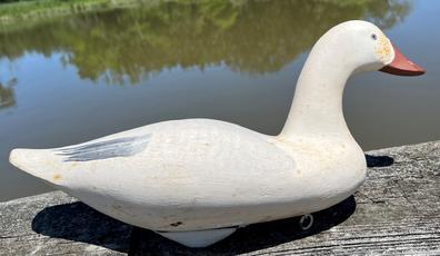 H438 Jim Pierce Snow Goose Decoy - signed on bottom  Jim Pierce HdGrace, MD and Branded "P" and "JP". Original paint. Retains original weight, ring and staple on bottom.