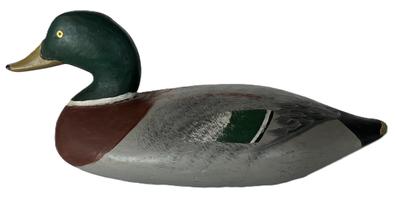 K1703 Early Mallard Drake duck decoy carved by James "Jim" Alexander Currier (1886-1971). Original paint in very good condition. Currier, a well-known and respected carver, lived and carved in Havre de Grace, Maryland. 