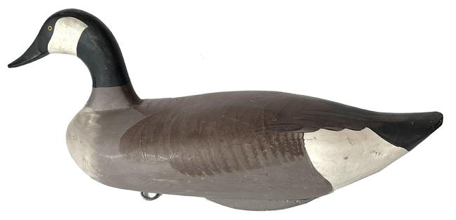 J340 Upper Bay Canada Goose Decoy