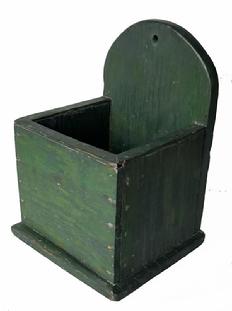 J72 19th century Wall Box, in the original Windsor green paint featuring tombstone shaped back with hole for hanging. The box bears a very thin, flush/flat applied molding with mitered front corners around the front and sides